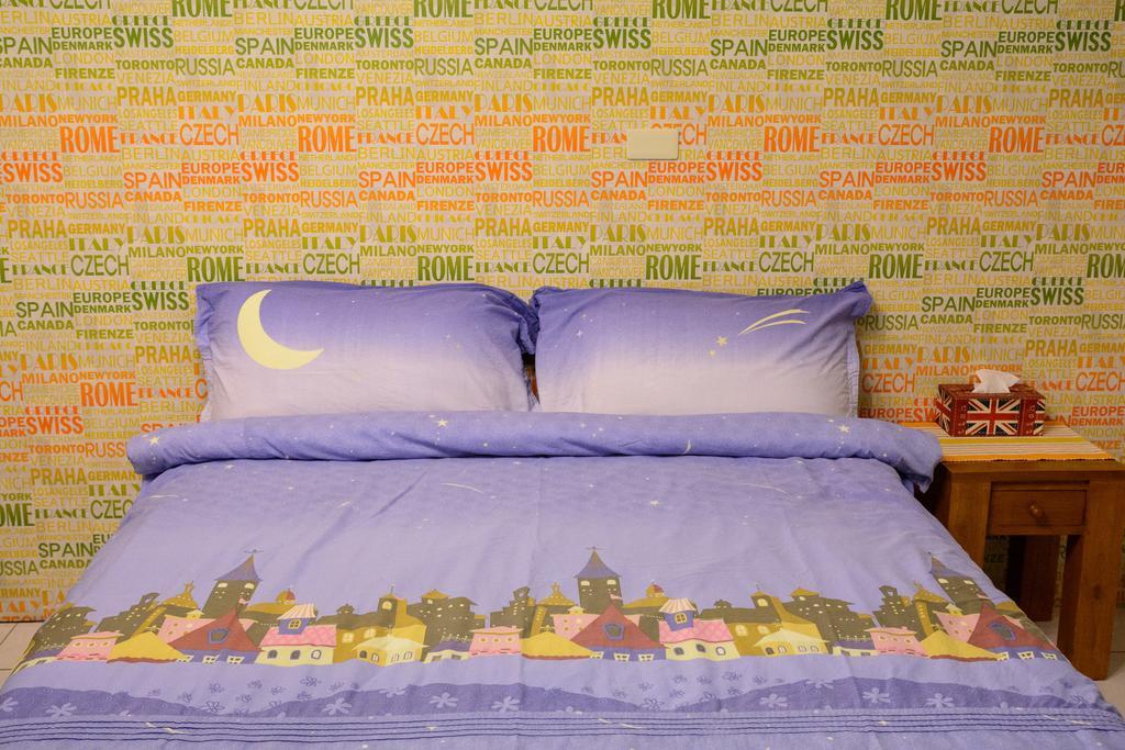 Play House Hotel Tainan Buitenkant foto